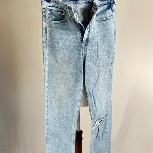 GAP Cigarette Denim Like New Condition (Size 27 / 4r)